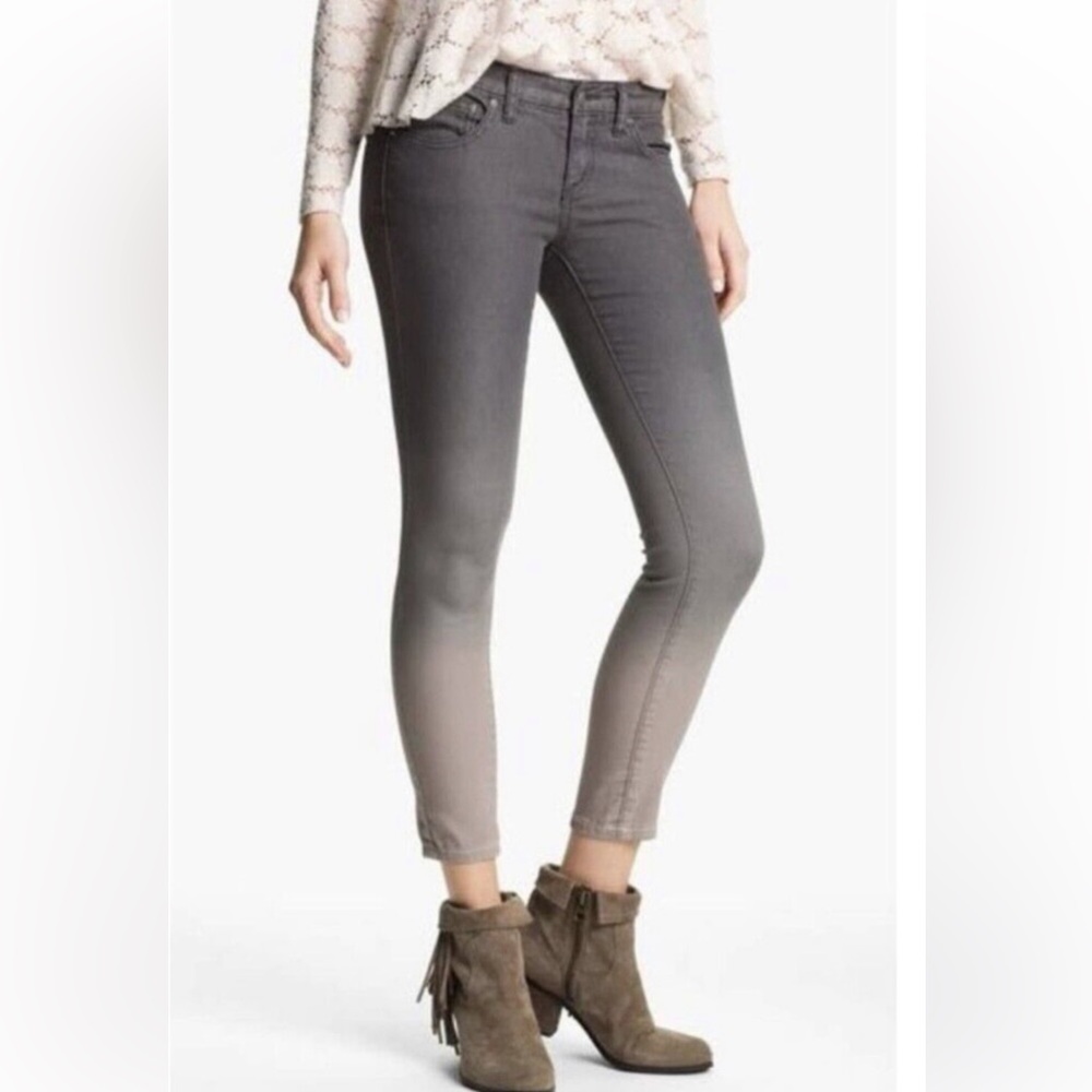 EUC Free People Dip Dyed Gray Ombré Jeans size 28